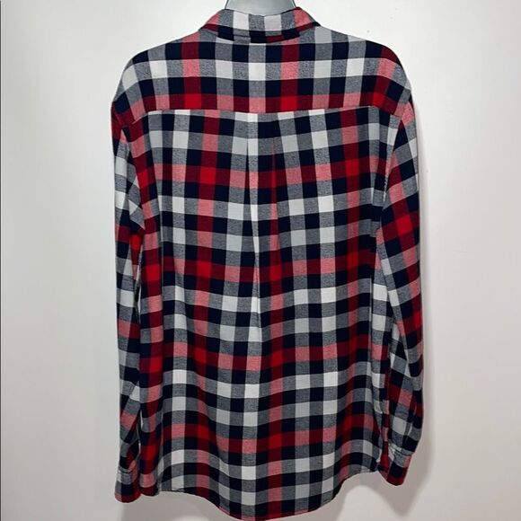 Croft & Barrow Red and Black Casual Button Down Shirt - Picture 5 of 7